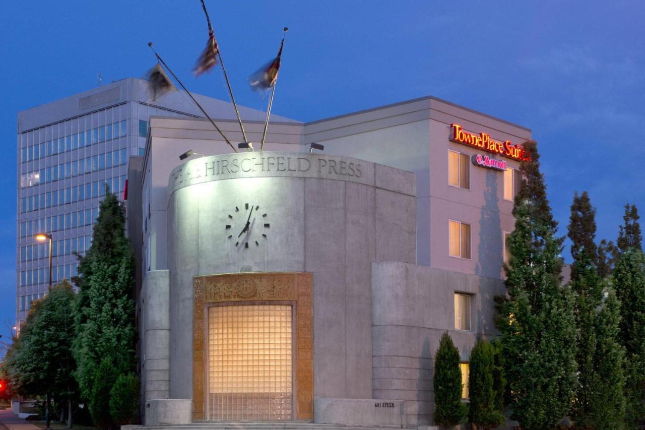 Towneplace Suites By Marriott Denver Downtown Exterior photo